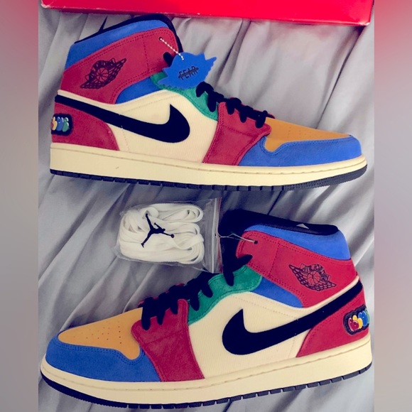 aj1 half and half